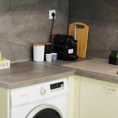 Sky Nomads Apartment Thessaloníki Ngoại thất bức ảnh