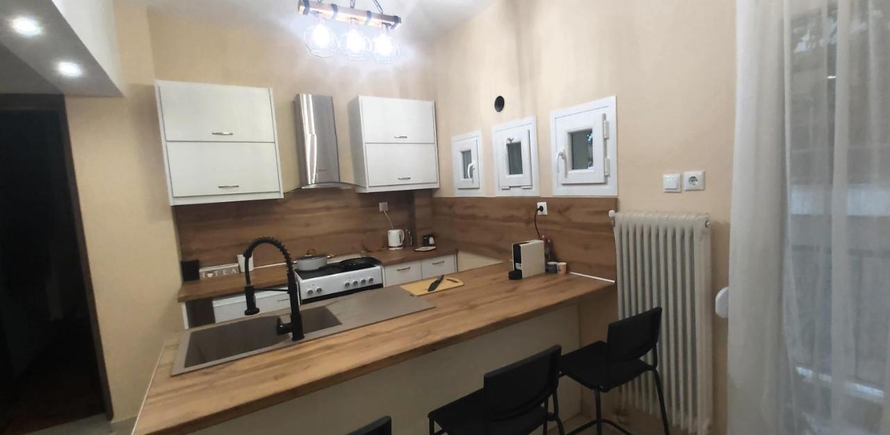 Sky Nomads Apartment Thessaloníki Ngoại thất bức ảnh