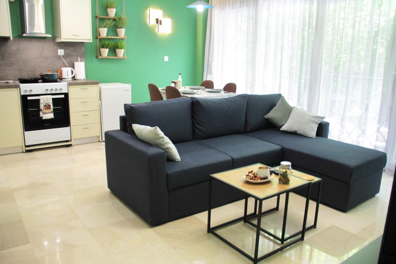 Sky Nomads Apartment Thessaloníki Ngoại thất bức ảnh